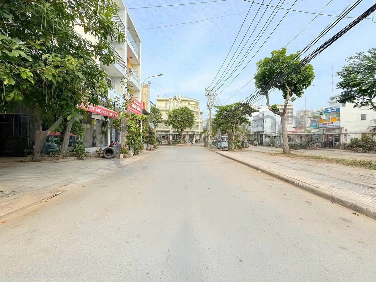 Bán nhà góc 2 mặt tiền 95m² Phạm Hữu Lầu, Tân Bình - 16,5 tỷ - Ảnh 1