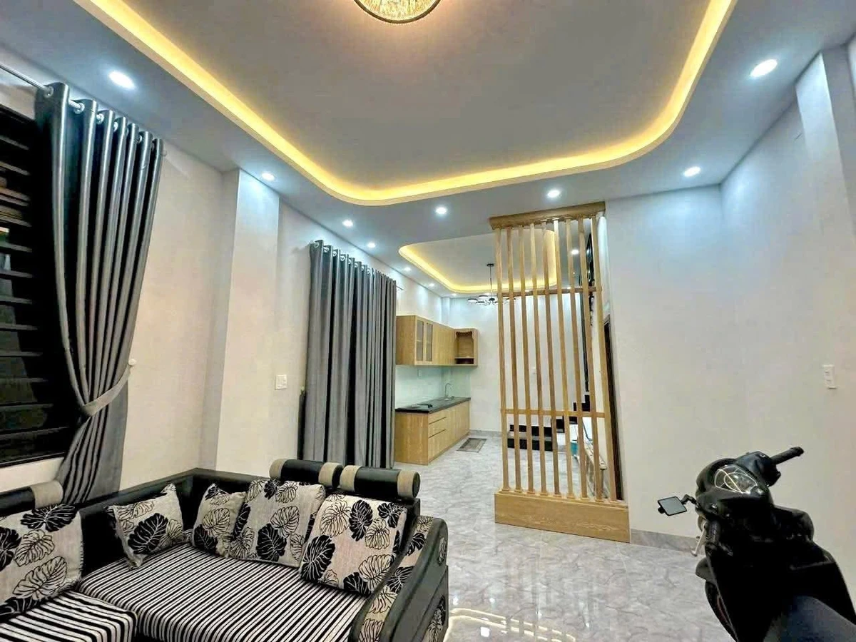 Cho thuê nhà 2PN nội thất cơ bản 40m² Phú Nhuận 15tr/tháng - Ảnh thu nhỏ 2