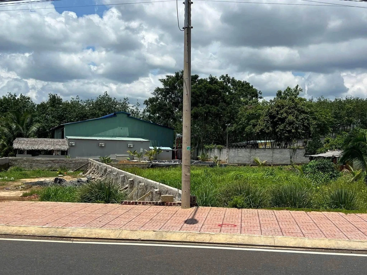 Bán đất Minh Hưng Chơn Thành 400m2 mặt tiền 295 triệu - Ảnh 1