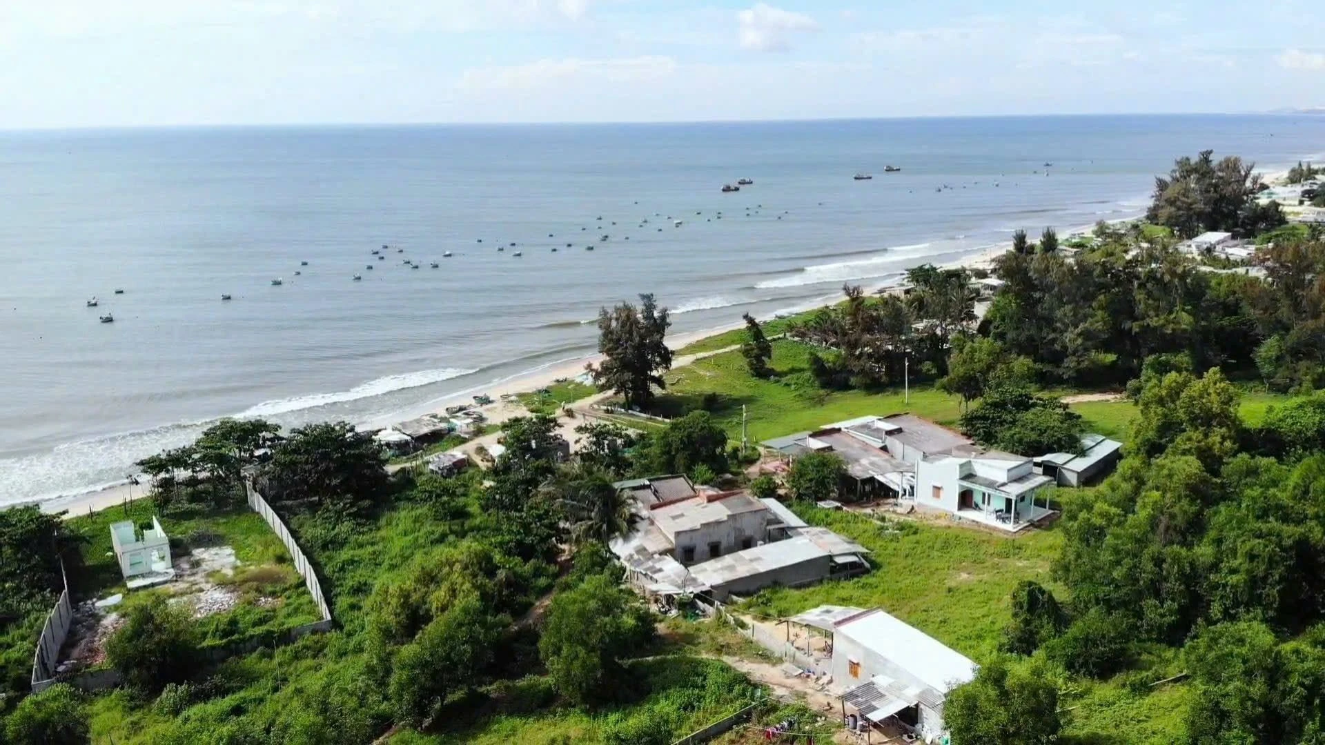 Bán đất mặt biển Phan Thiết 2879m2 - 12tr/m2 - Ảnh 1