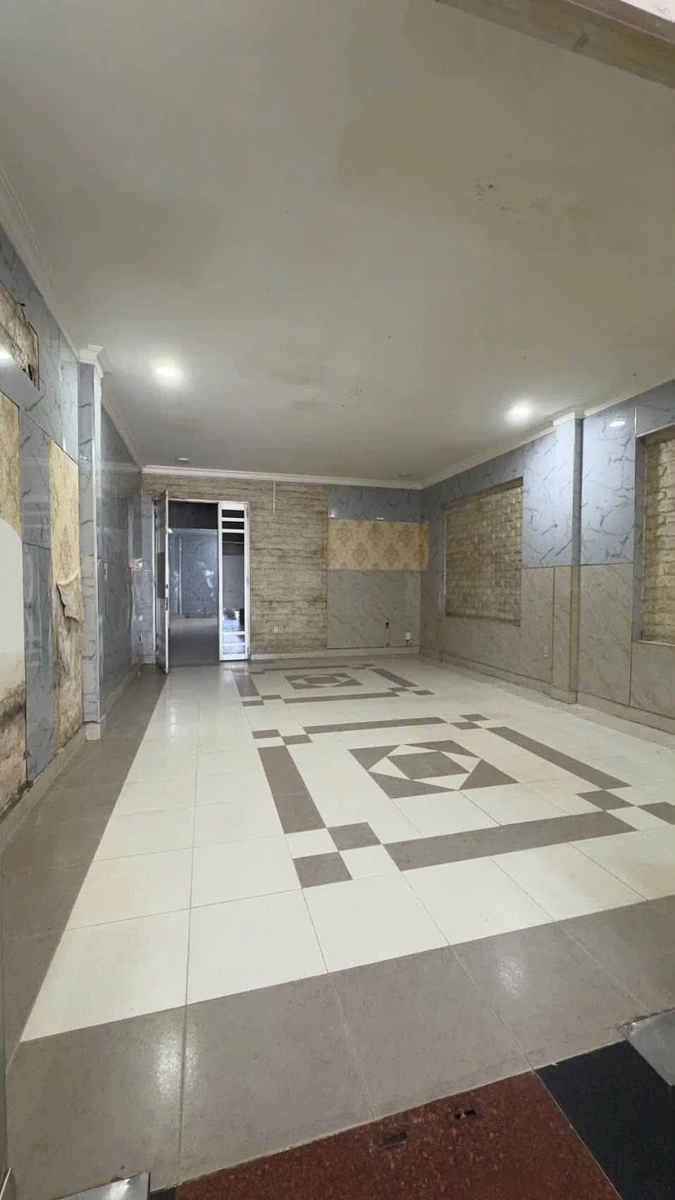 Cho thuê MBKD 250m2 đường Cách mạng tháng 8, Thủ Dầu Một - Ảnh thu nhỏ 3