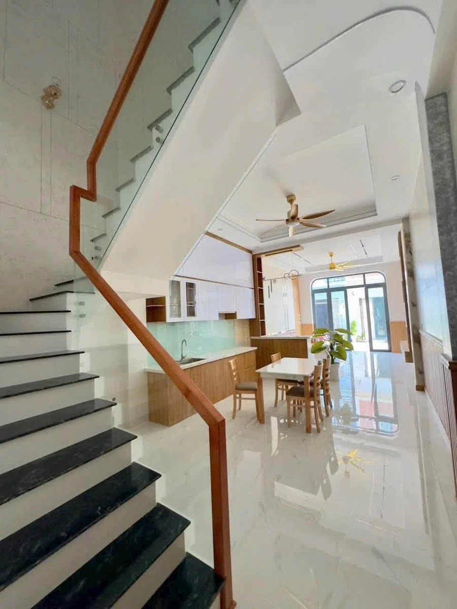 Bán nhà Biên Hoà 4x16m, 3 PN, nội thất 2.95 tỷ - Ảnh thu nhỏ 4