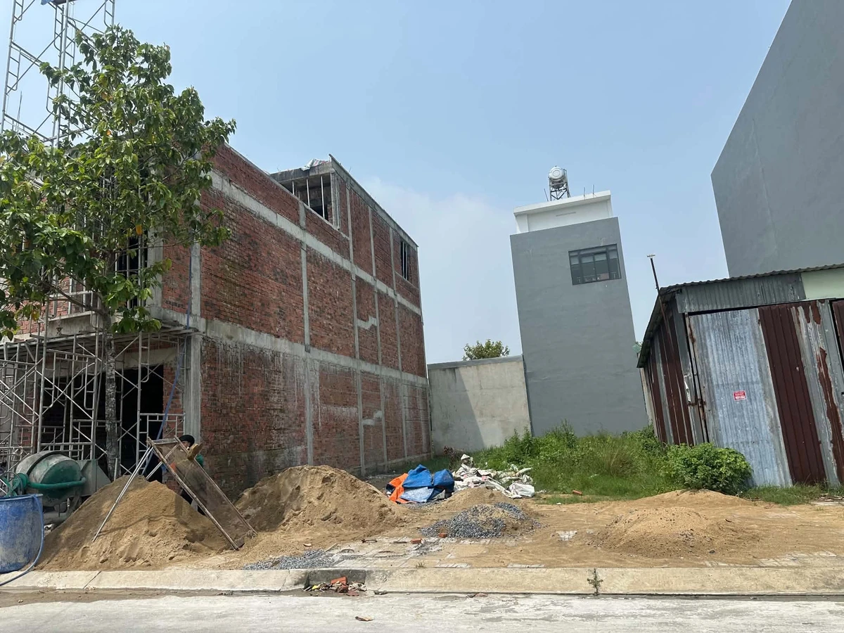 Bán đất Long An 300m² mặt tiền 2,6 tỷ - Ảnh thu nhỏ 2