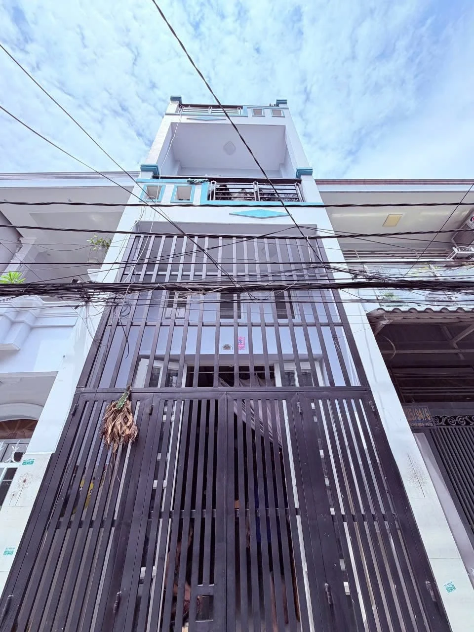Bán nhà 3 tầng 37m² 3PN Quận 8 nhỉnh 5 tỷ - Ảnh 1