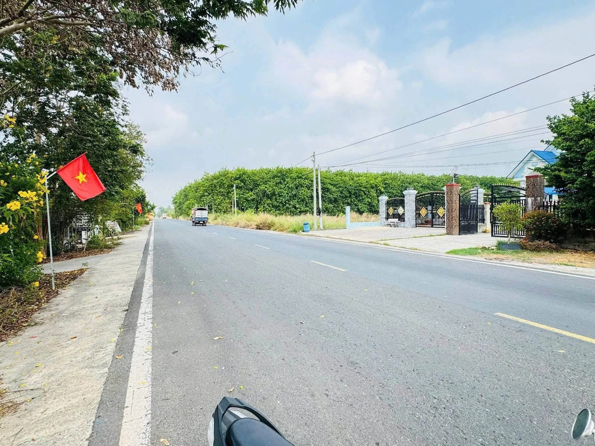 Bán đất sào Minh Hưng 2200m2 giá 1 tỷ 1 - Ảnh 1