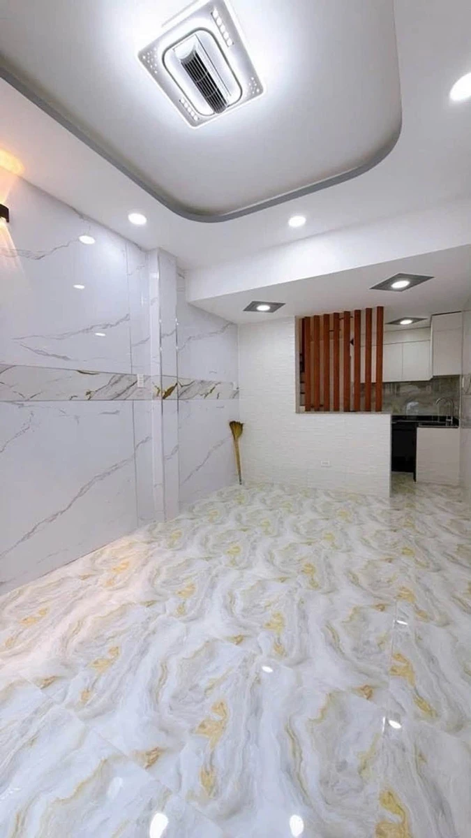 Bán nhà mặt tiền đường 6m 5 tầng 3PN 4WC, 21m2, Vĩnh Hội, Quận 4, giá 6,498 tỷ - Ảnh 1