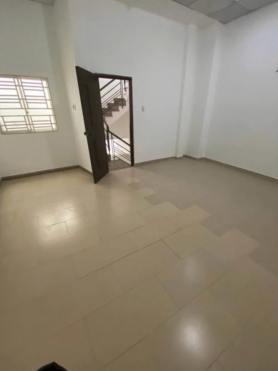 Bán nhà 4 tầng 5PN đường Chiến Lược, Bình Tân, 5x15m, giá 4,65 tỷ - Ảnh 1