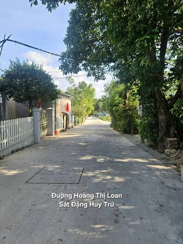 Bán dãy trọ 5 phòng 102,7m² Hoàng Thị Loan Huế 2,3 tỷ