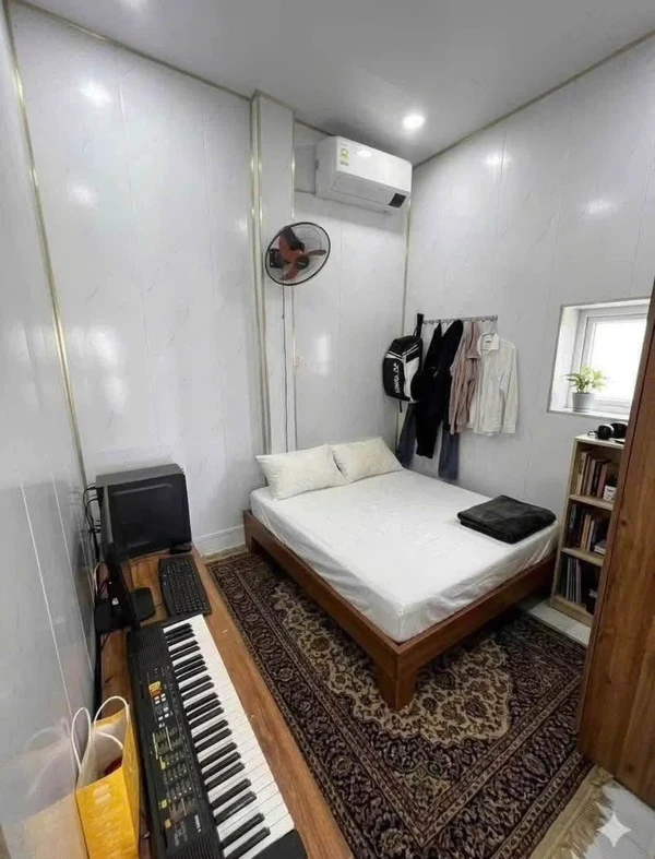 Bán nhà 3 tầng kiệt 27m2, 2PN 2WC gần biển, giá 2 tỷ 50