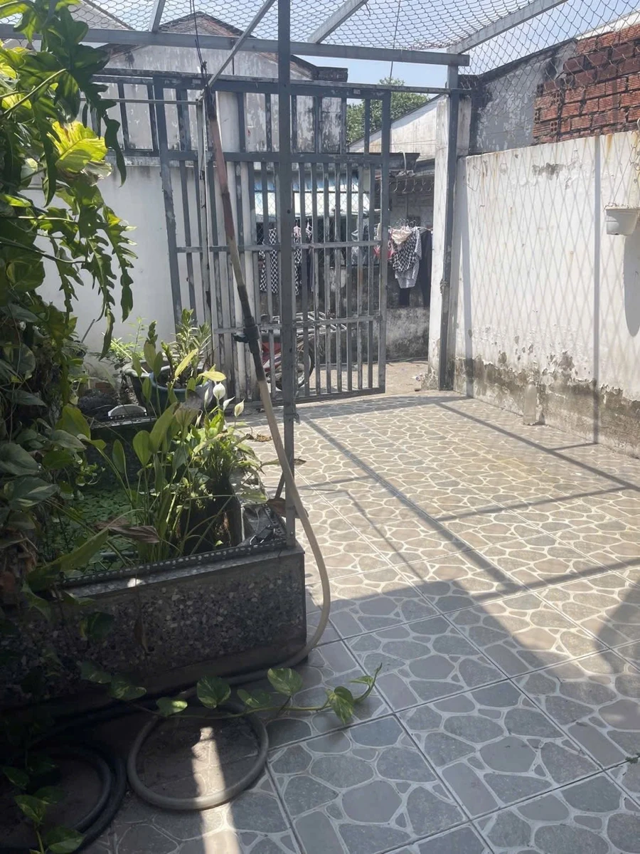 Bán nhà 80m2, 2 phòng ngủ, Linh Xuân, Thủ Đức, 2.7 tỷ - Ảnh 1
