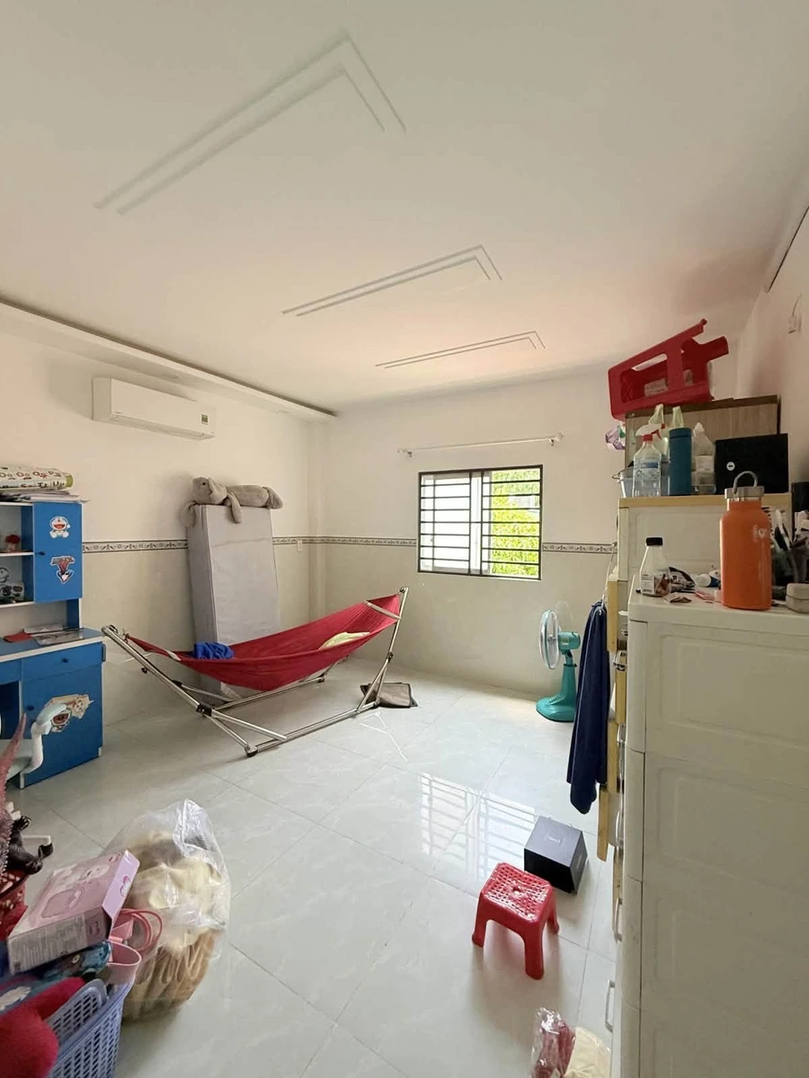 Bán nhà 3 tầng 3PN 37m2 sát mặt tiền Trương Thị Hoa, Tân Thới Hiệp, Quận 12 giá 4,25 tỷ - Ảnh thu nhỏ 2