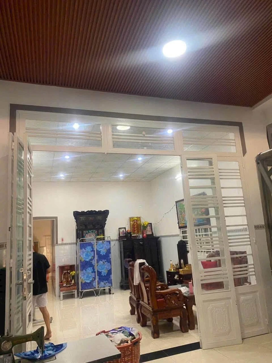 Nhà mặt tiền Trần Phú Tây Ninh 2.2 tỷ 122m² - Ảnh 1