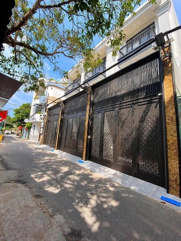 Bán nhà mới xây 3 phòng ngủ 78,75m² Quận 7