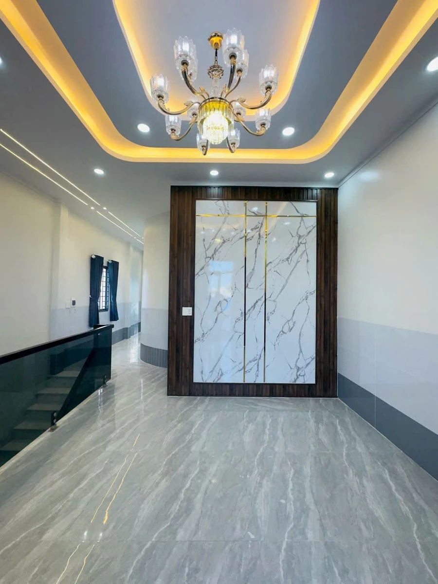 Bán nhà 1 trệt 1 lầu 5x24m, 3PN, SHR, trung tâm Thị trấn Đức Hòa, giá 2,8 tỷ - Ảnh thu nhỏ 5