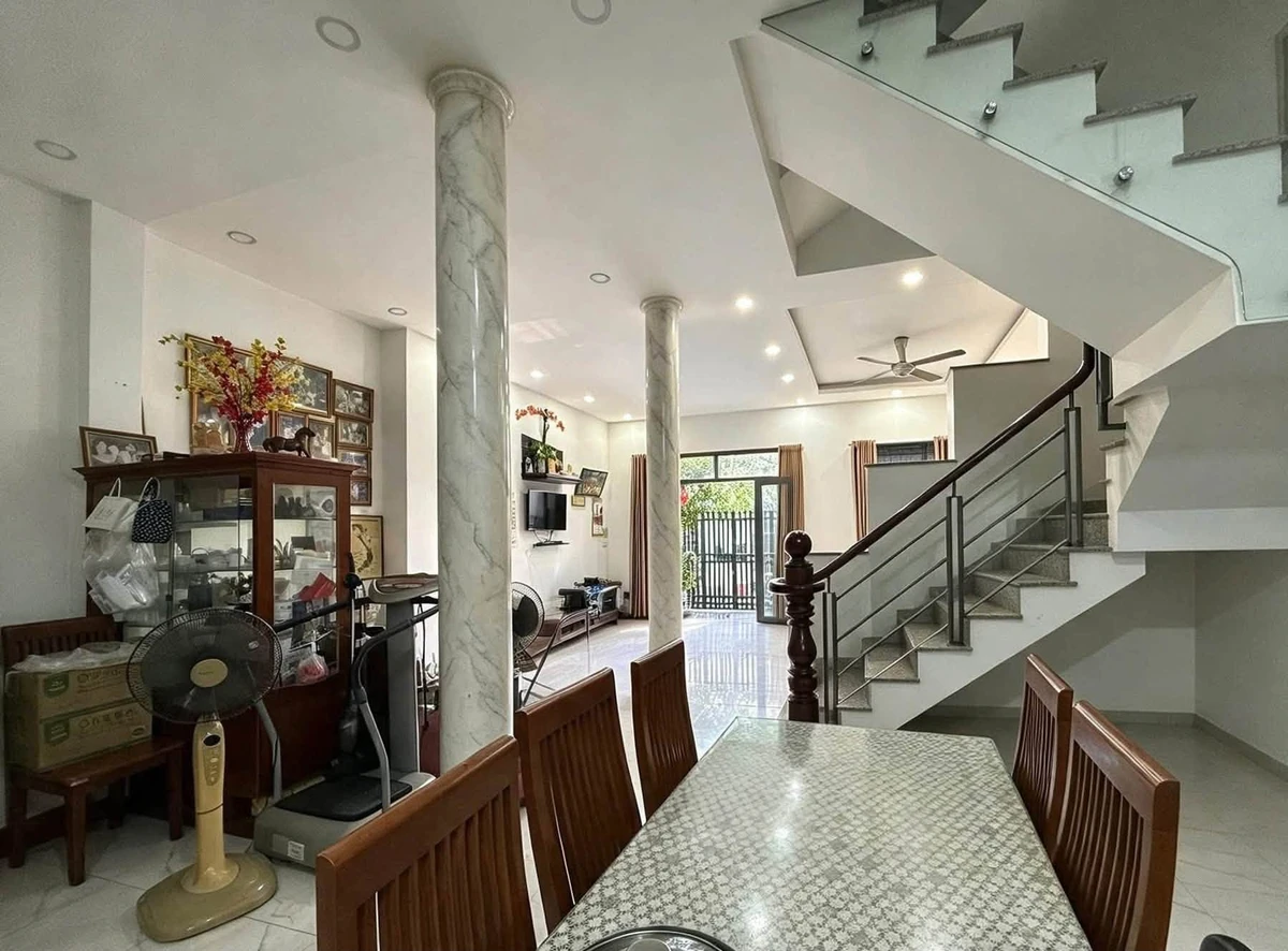 Bán nhà 5 phòng 93m2 Quang Trung 7 tỷ - Ảnh thu nhỏ 4