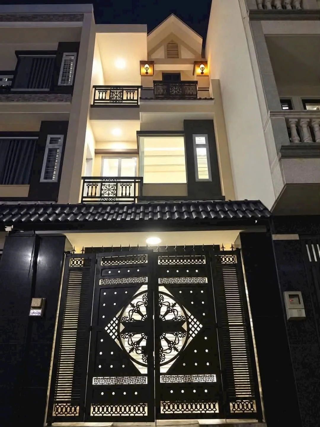 Bán nhà 3 tầng 68m² giá 5 tỷ 200 Bình Tân - Ảnh 1