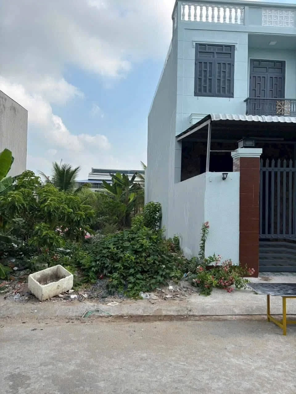 Bán đất nền 99m² mặt tiền Cần Dước - Ảnh 1