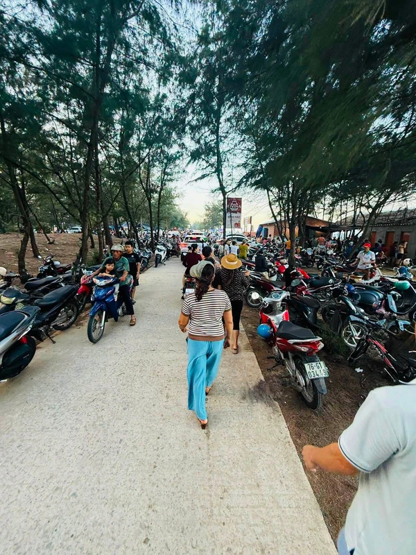 Bán đất 450m² view biển Ông Rạng, Quảng Ngãi, giá 10 triệu/m²