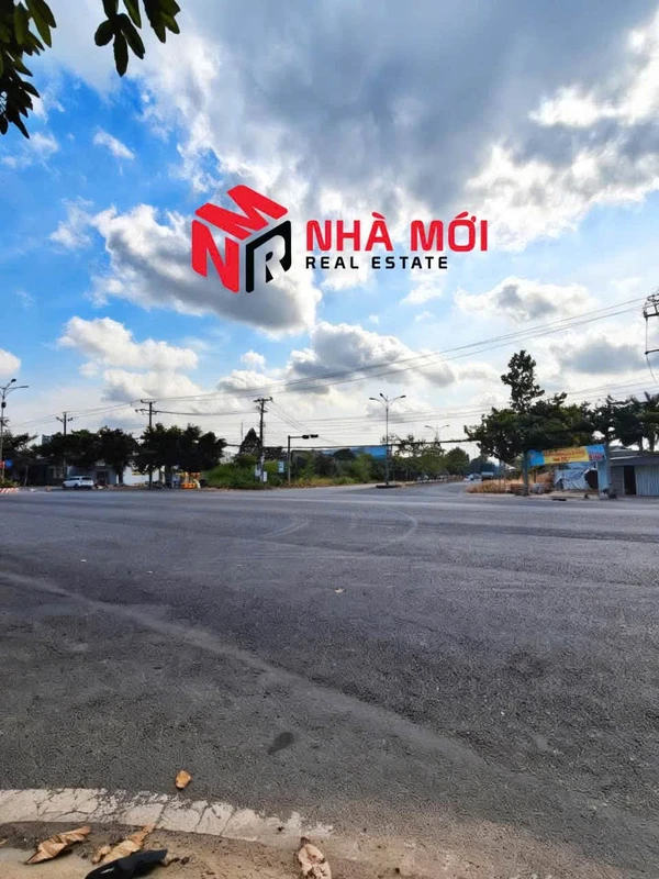 Bán nền đất 14x24m đường Ngô Quyền, Cà Mau, 10 tỷ