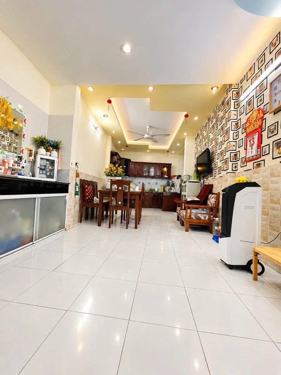 Bán nhà 4 tầng Quận 4, 82m², 8 tỷ - Ảnh thu nhỏ 4