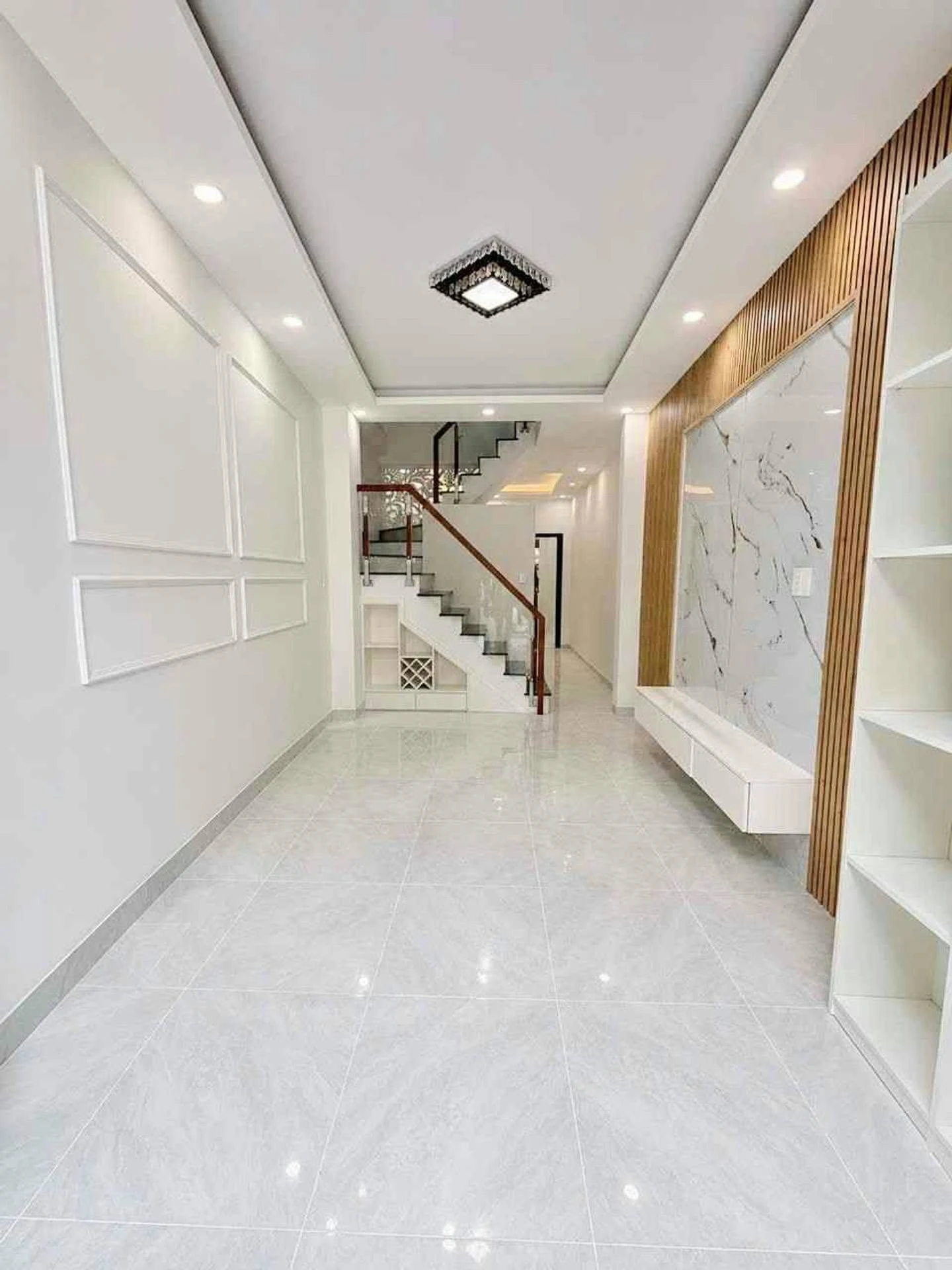 Bán nhà 2 tầng 3 phòng ngủ 42m² Phú Định 3,95 tỷ - Ảnh 1