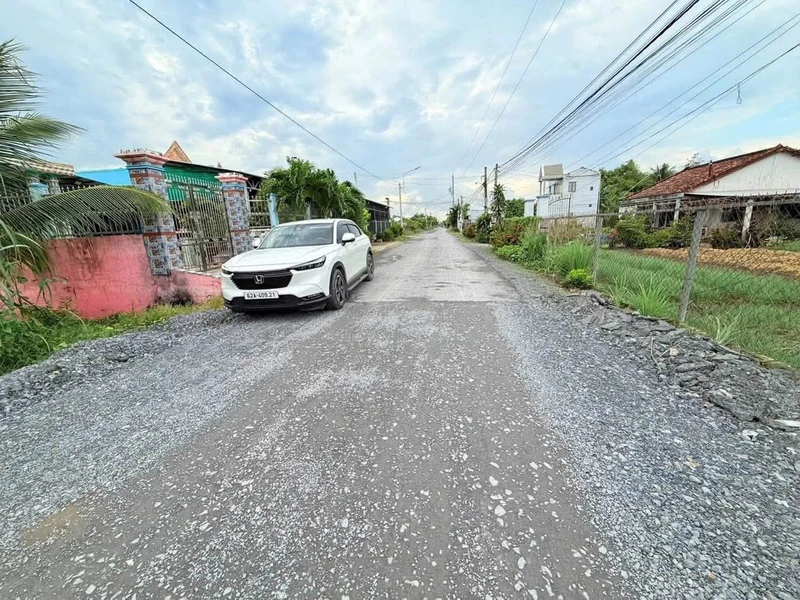 Bán đất thổ cư mặt tiền 300m² Long Cang, Tây Ninh