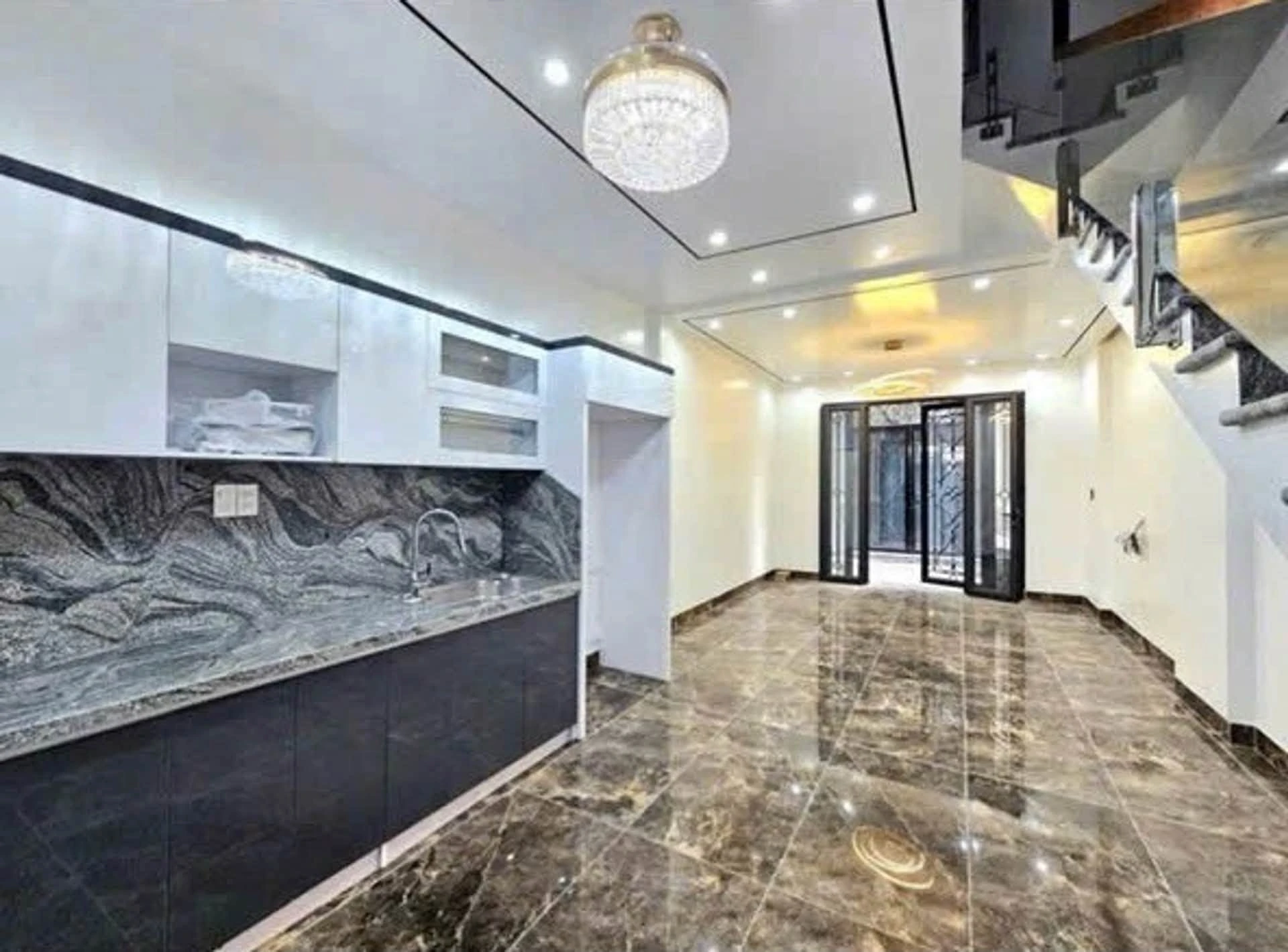 Nhà phố xây mới Thiên Lôi 41m², 4 tầng, giá 4 tỷ - Ảnh 1