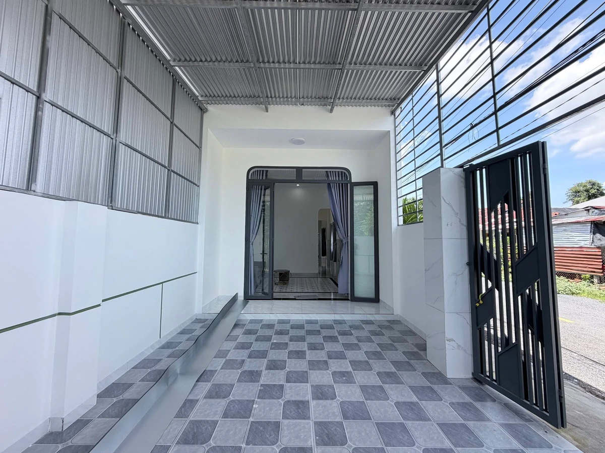 Nhà cấp 4 góc 2 mặt tiền 96m² Long Hoa giá 790 triệu - Ảnh 1