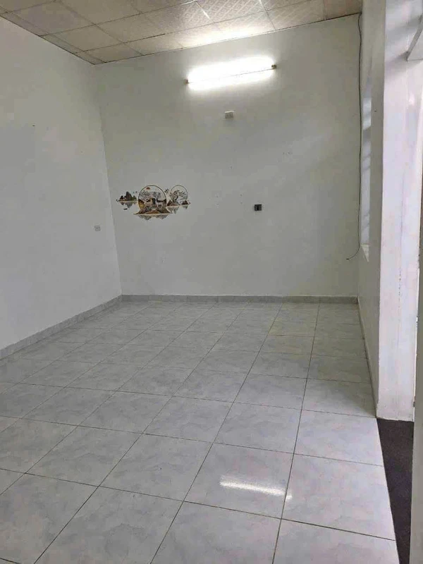 Bán nhà hẻm Cù Chi gần biển Hòn Chồng, 58,4m2, 1PN, Nha Trang