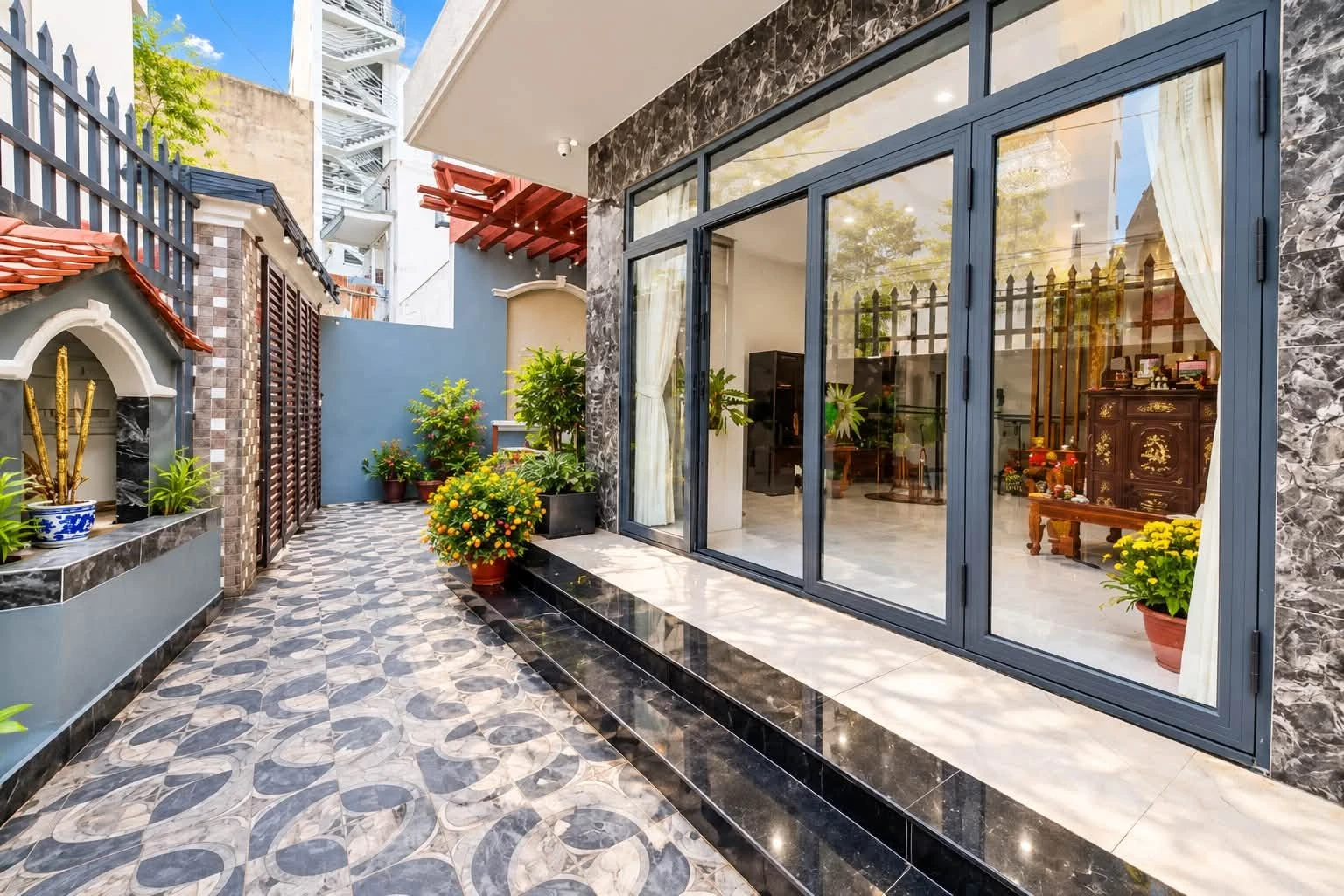 Bán nhà phố 277m² mặt tiền 16m Hoàng Hoa Thám, Vũng Tàu gần biển - Ảnh 1