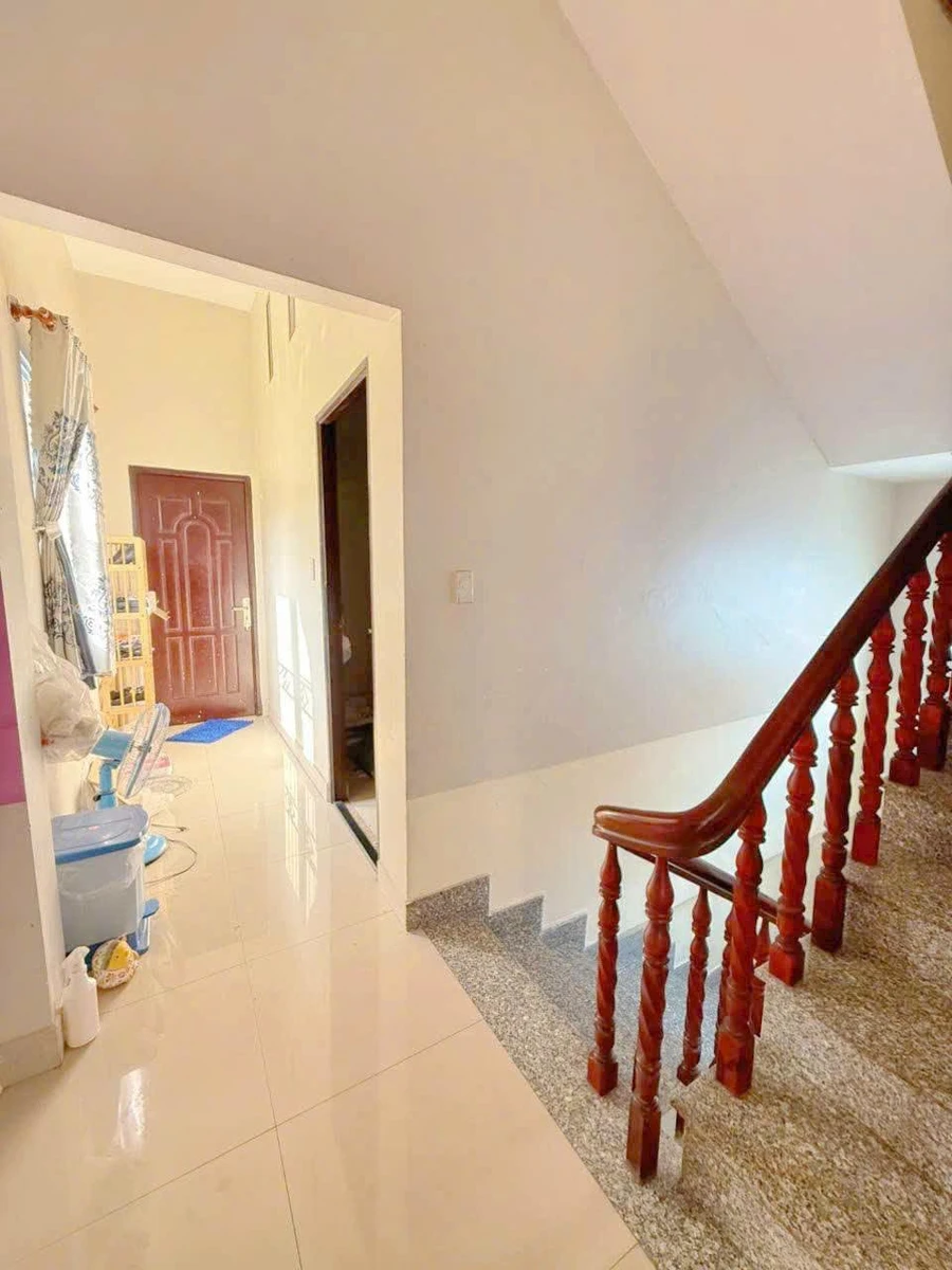 Bán nhà mặt tiền Nguyễn Bá Học, Biên Hòa, 162m² giá 7 tỷ - Ảnh thu nhỏ 5