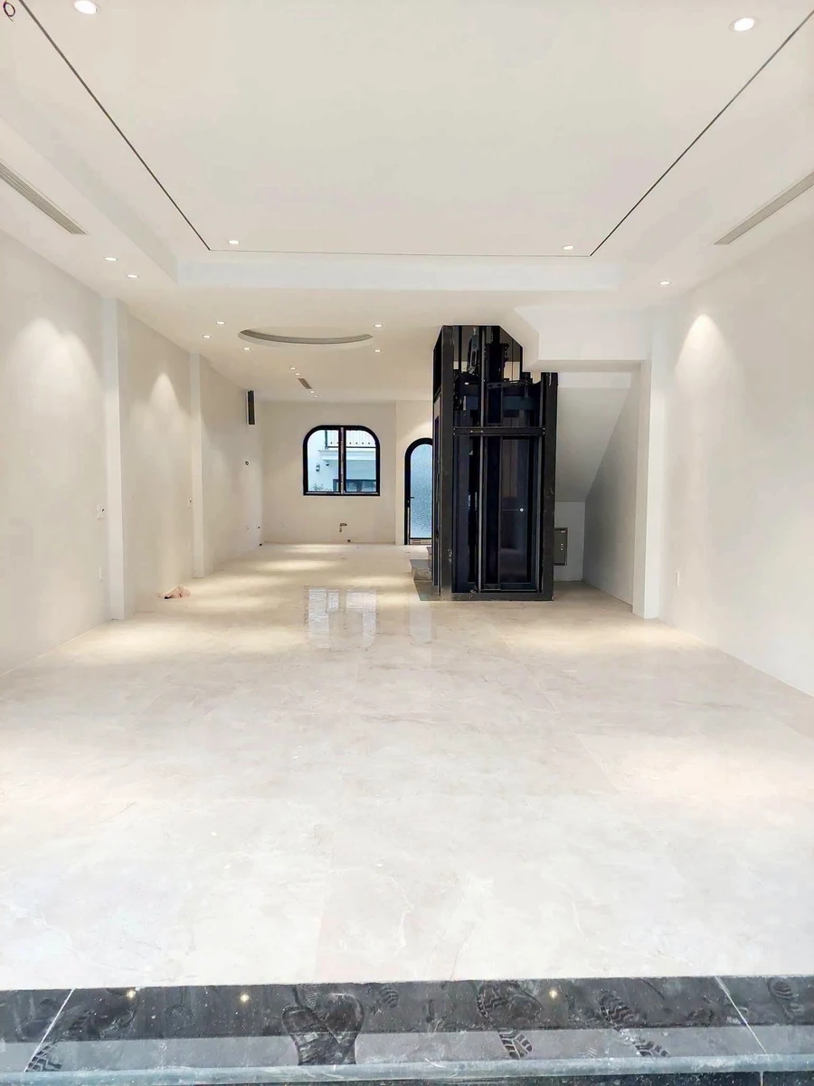 Bán nhà 4 phòng ngủ 107m² phường Lào Cai 6 tỷ - Ảnh thu nhỏ 2