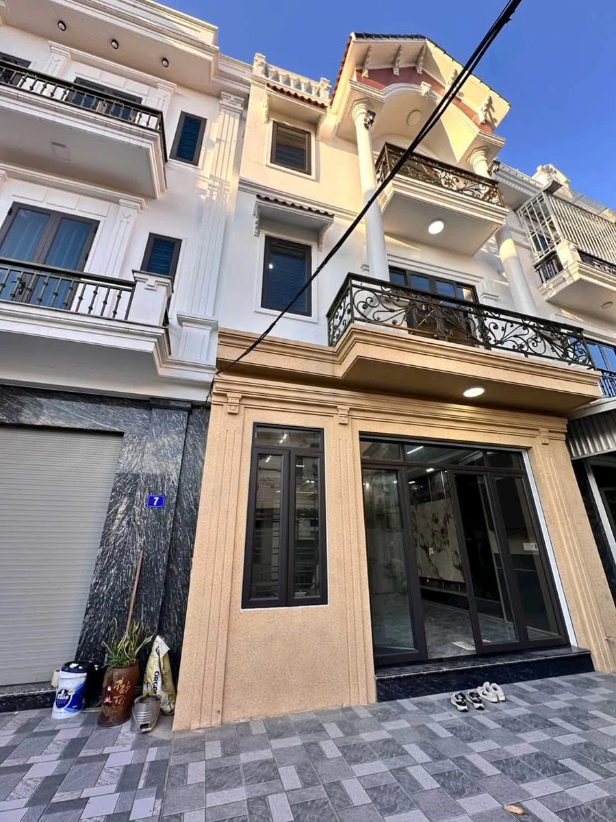 Bán nhà 3 tầng 60m2 Vĩnh Khê, ô tô đỗ cửa, 3,5 tỷ - Ảnh thu nhỏ 2
