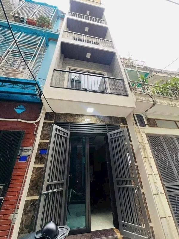Bán nhà 5 tầng 45m2 Vạn Phúc, Hà Đông, giá 12 tỷ