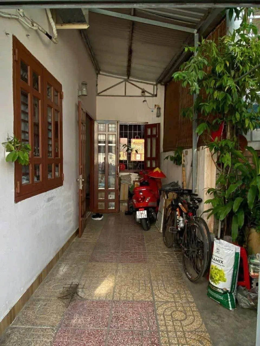 Bán nhà C4 hẻm Cô Giang Vũng Tàu 82m² 4 tỷ - Ảnh thu nhỏ 3