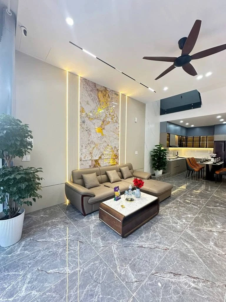 Bán nhà 3 tầng 210,6m² đường Chơn Tâm, 7,5 tỷ - Ảnh thu nhỏ 3