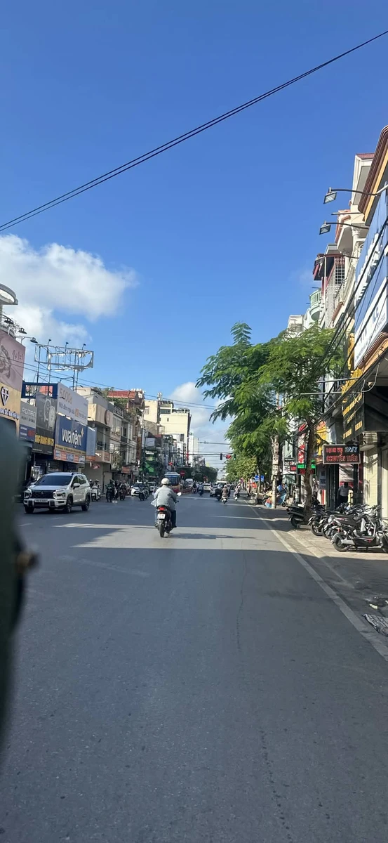 Bán nhà 43m² góc 2 thoáng, Trần Nguyên Hãn 3.9 tỷ - Ảnh 1