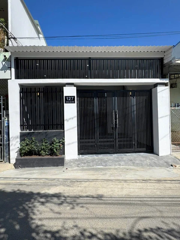 Bán nhà gác lửng 98m2 3PN Diên Khánh 2 tỷ 250
