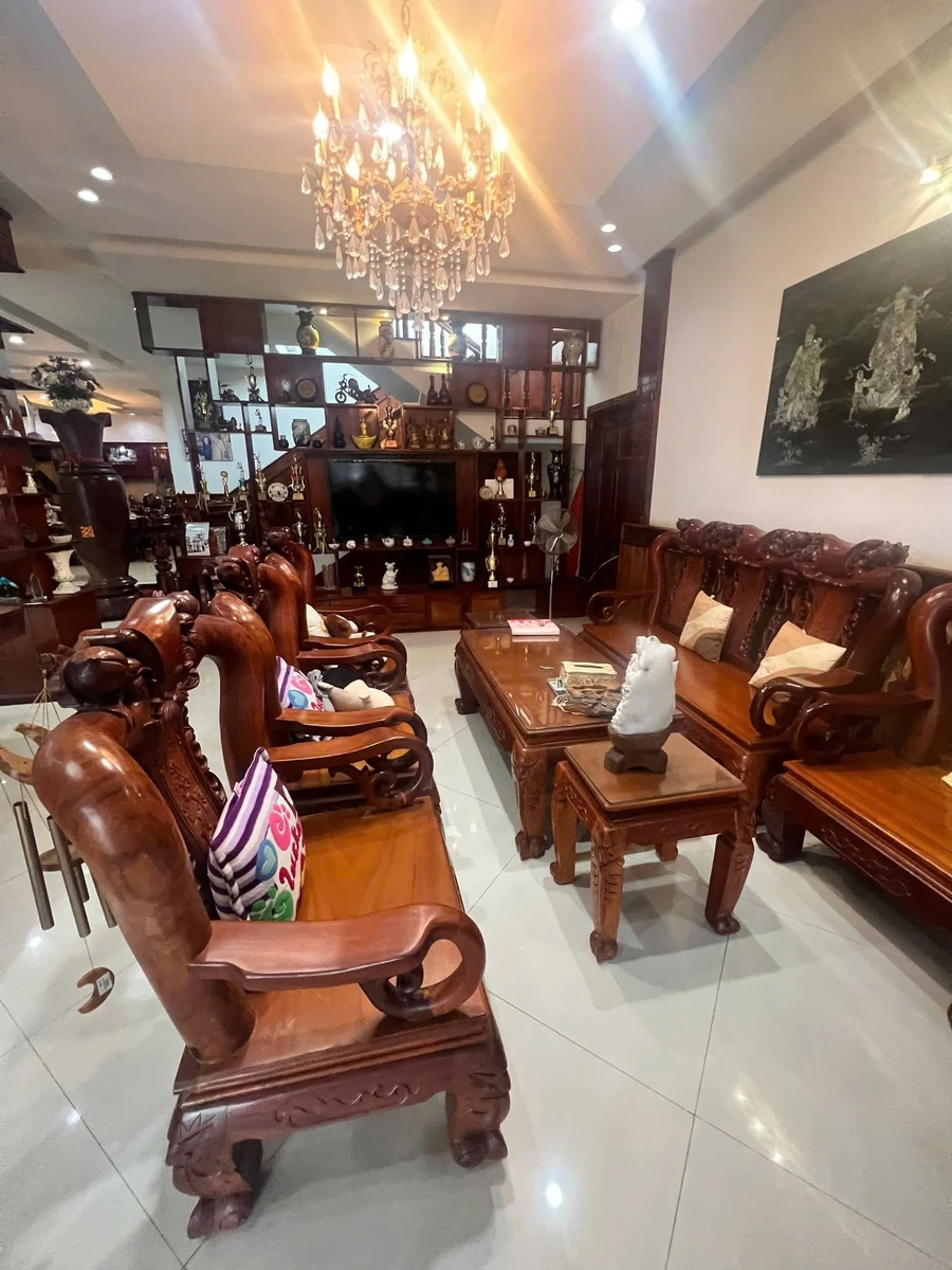 Bán nhà mặt tiền Trần Quang Khải, Rạch Giá, 220m², 13.8 tỷ - Ảnh thu nhỏ 4