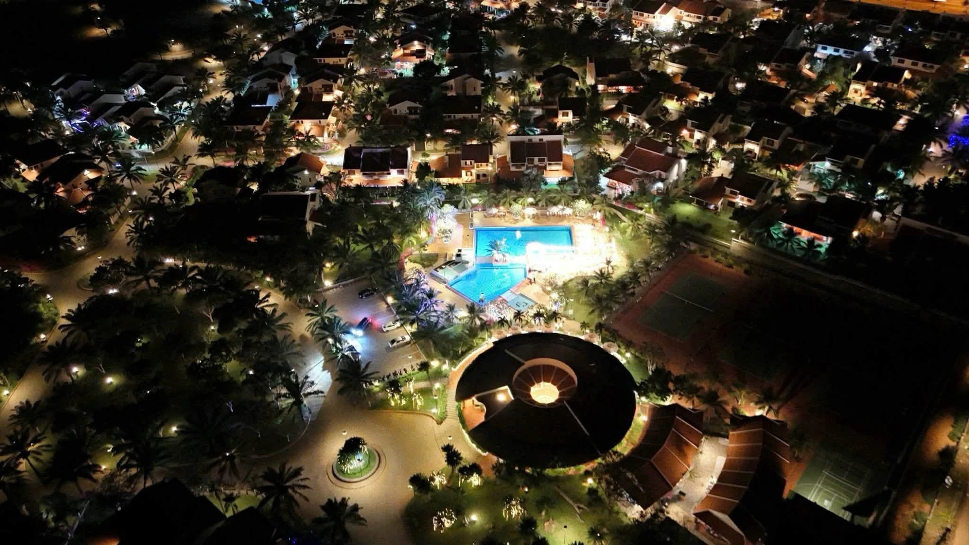Bán biệt thự 3 tầng 552m² Ocean Dunes Phan Thiết 16 tỷ - Ảnh 1