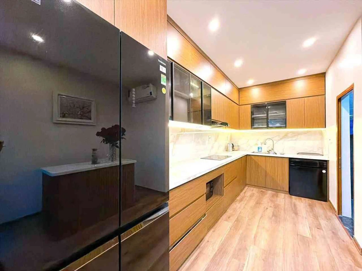 Bán nhà Hồ Sen 52m² 3 tầng, 100tr/m² Quận 1 - Ảnh thu nhỏ 3
