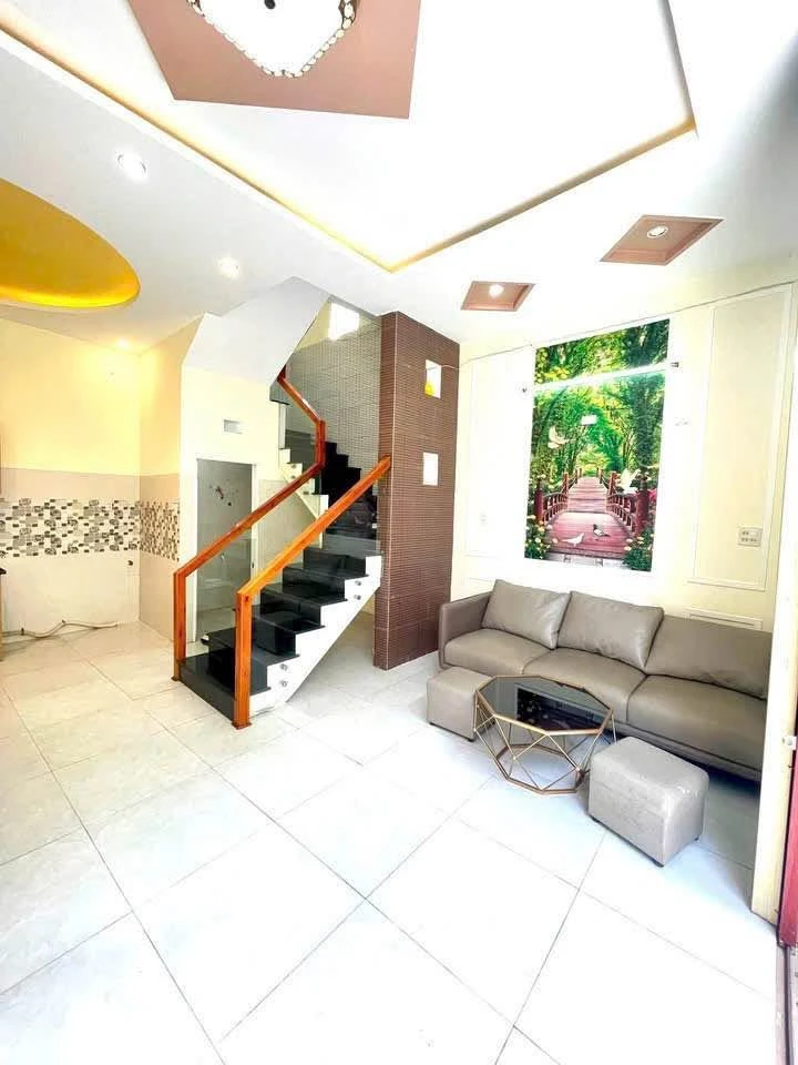 Bán nhà 2 tầng 38,2m² Nguyễn Chánh, Quy Nhơn - Ảnh 1