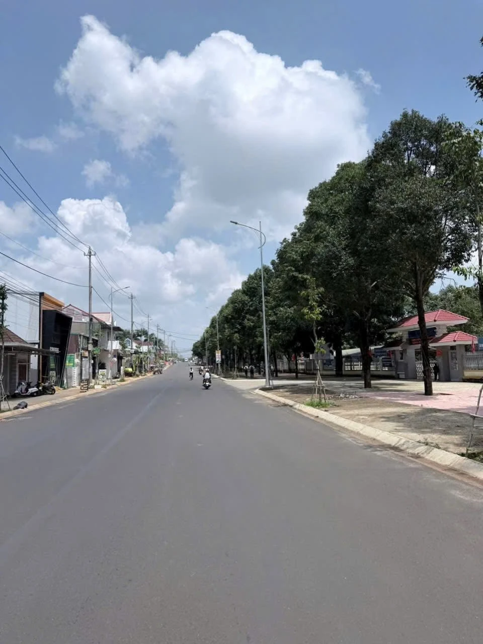 Nhà bán sổ riêng thổ cư 2 phòng ngủ 100m² Buôn Ma Thuột - Ảnh 1