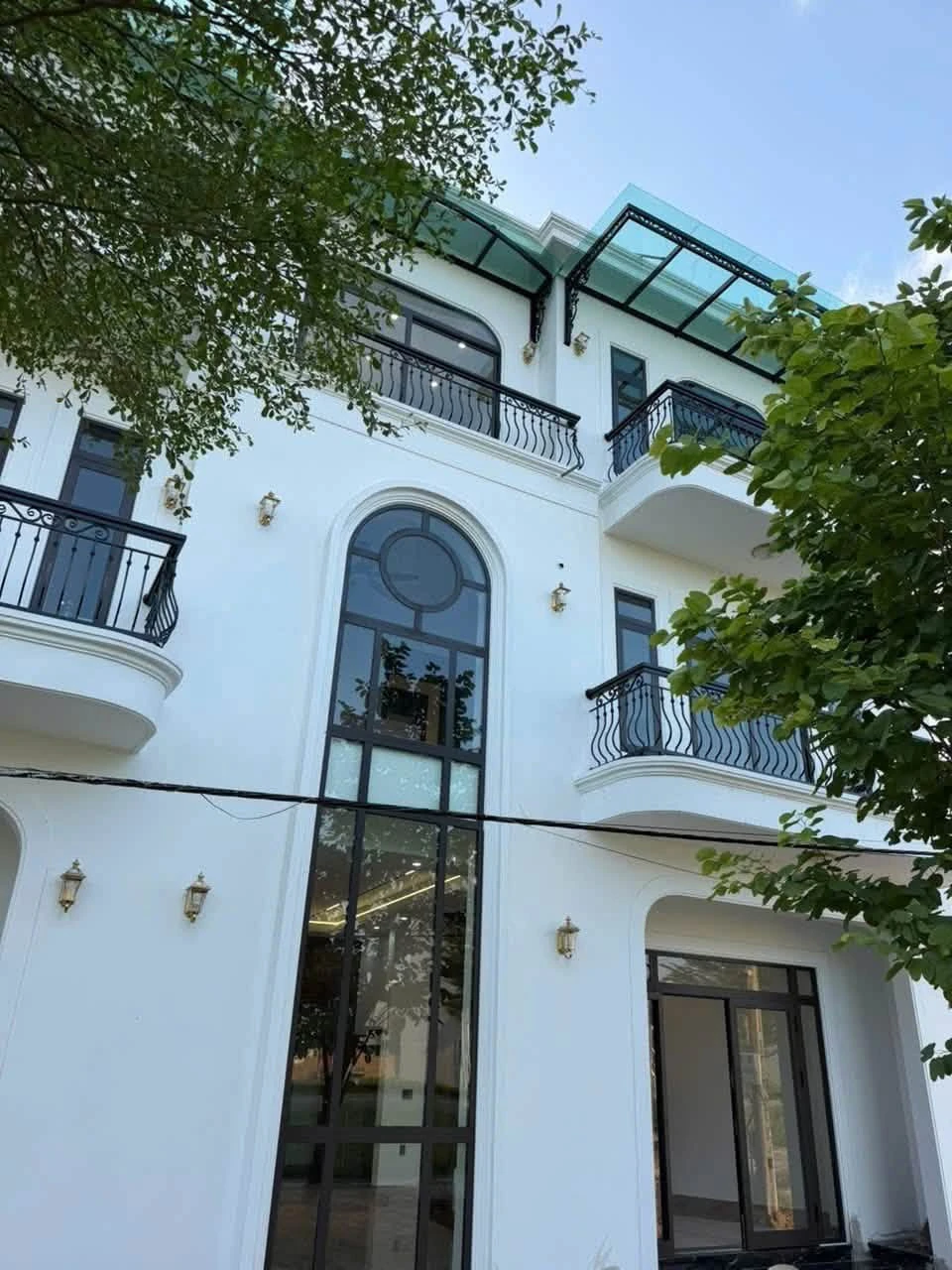 Bán nhà 4 phòng ngủ 63m2 đối diện quảng trường Tây Nam Sách - Ảnh 1
