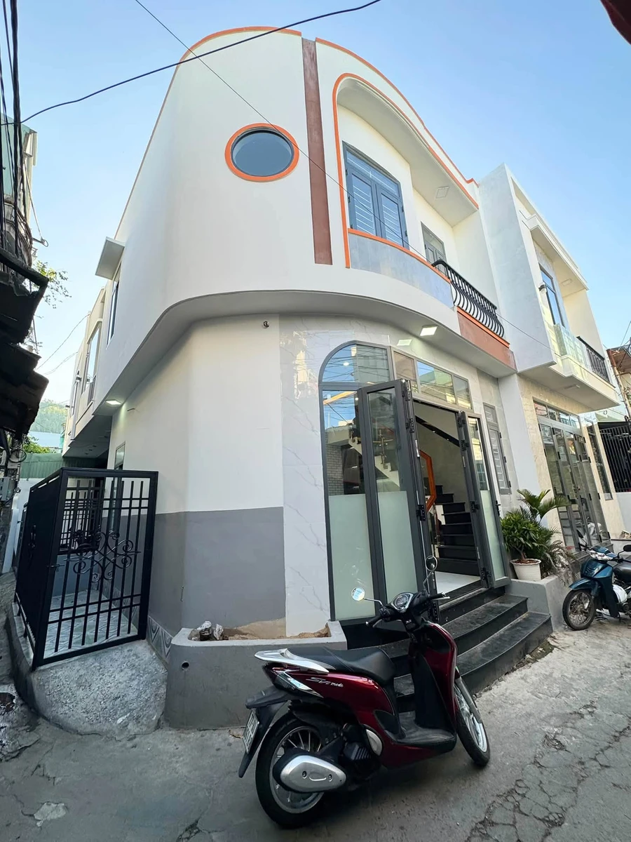 Bán nhà ôm góc 2 tầng, 40,1m2, Quy Nhơn - Ảnh thu nhỏ 2
