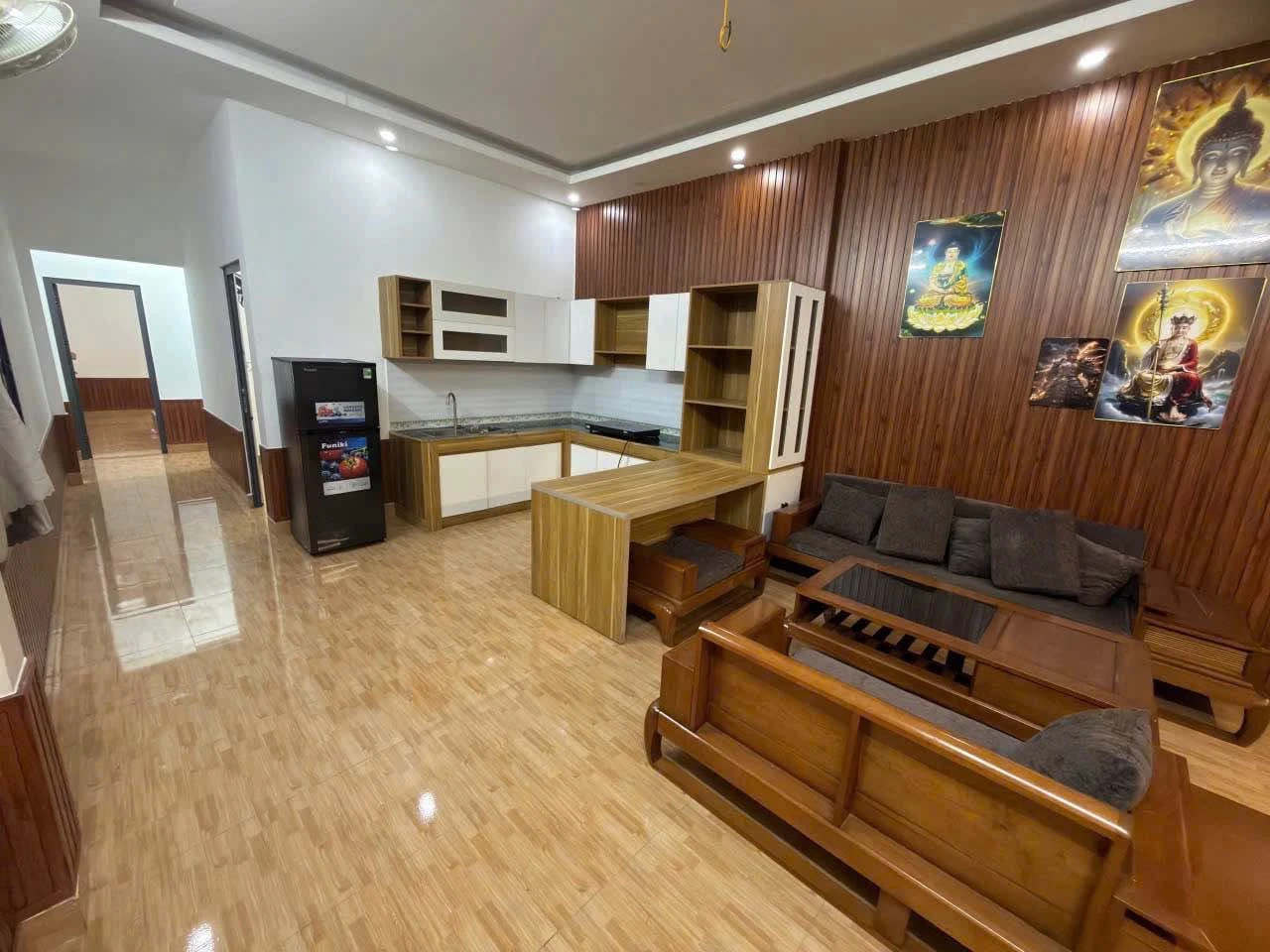 Cho thuê nhà nguyên căn 350m² 3 phòng ngủ TP Buôn Mê Thuột - Ảnh 1