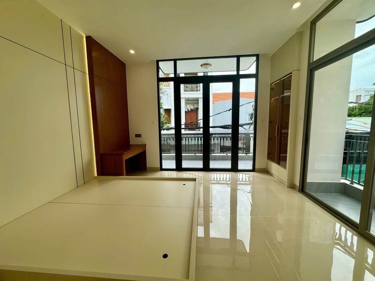 Bán nhà 3 tầng 80m² Trương Công Định, Vũng Tàu, 10,9 tỷ - Ảnh 1