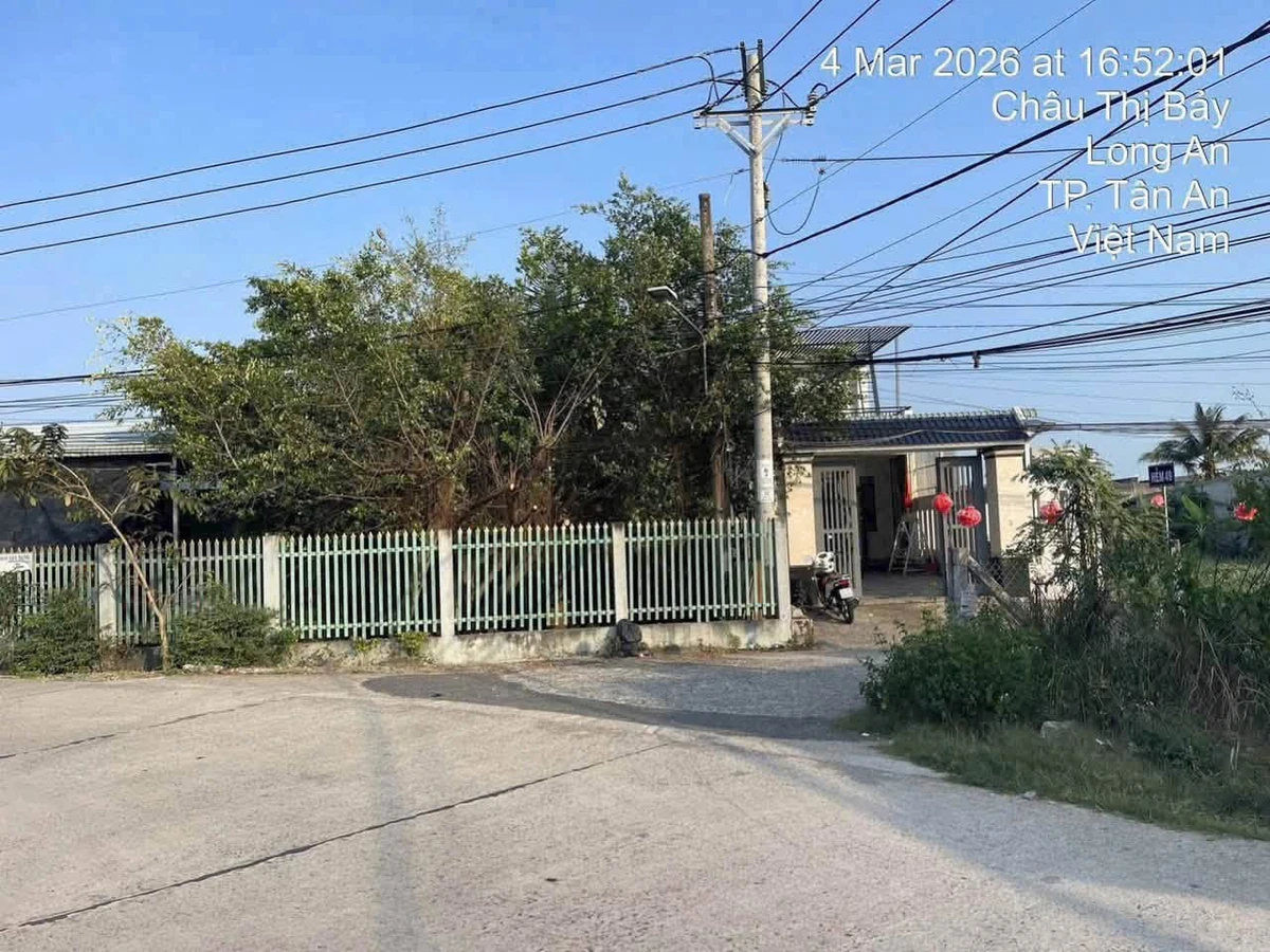 Bán nhà 1 trệt 1 lầu mặt tiền 310m² Tân An Long An giá 3.3 tỷ - Ảnh 1