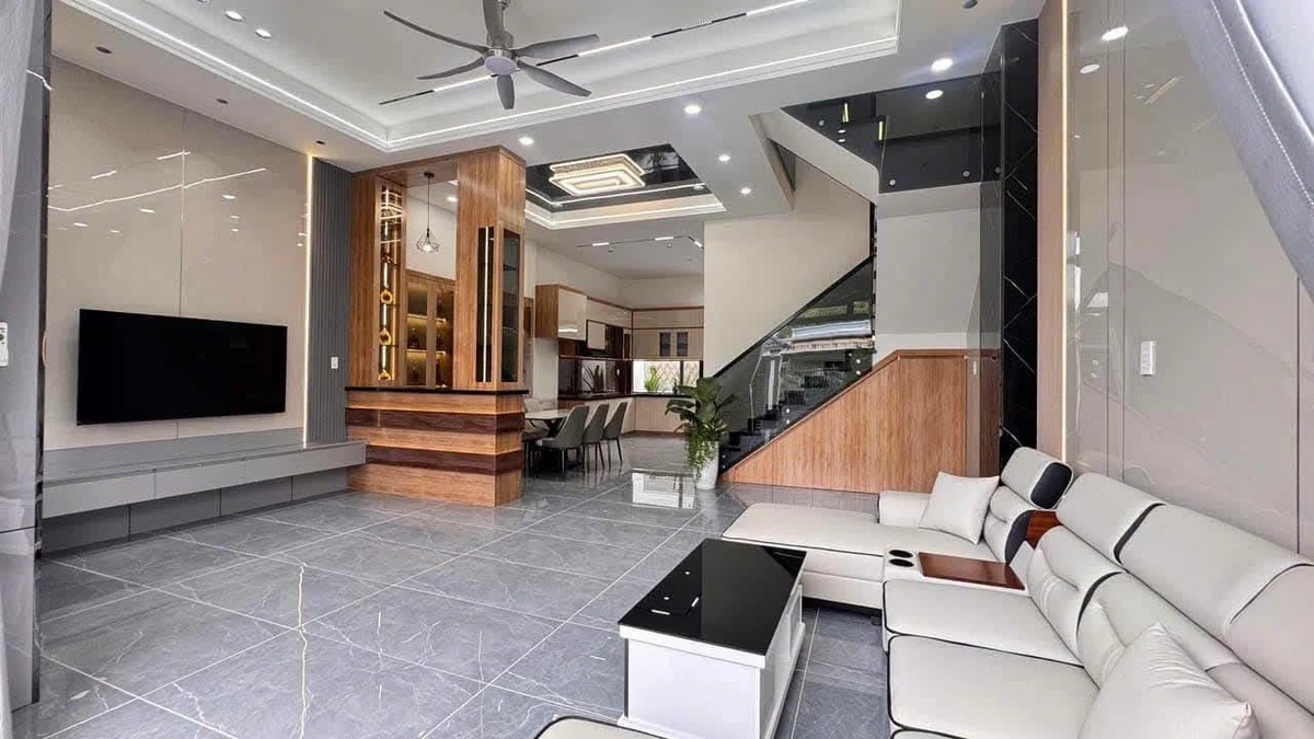Bán nhà 4PN 160m² Hóc Môn gần Chợ Đông Thạnh - Ảnh thu nhỏ 2