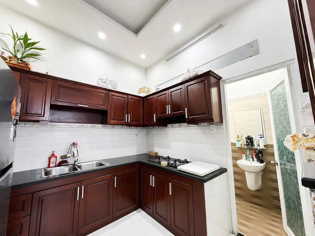 Bán nhà 3 tầng hẻm xe hơi đường số 6 Linh Tây, Thủ Đức, 58m2, 4PN, giá 5,5 tỷ - Ảnh thu nhỏ 3